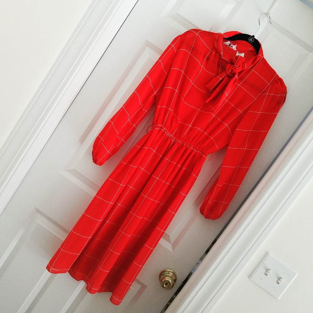 Vintage red long-sleeve dress